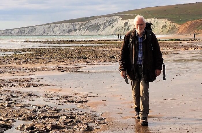 new iguanodon relative revealed 5 Dr jeremy lockwood in compton bay isle of wight samll