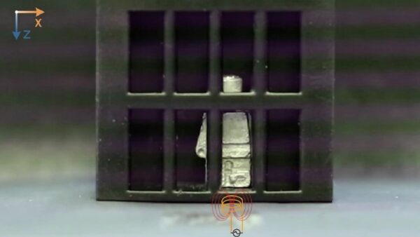 Phase shifting robot behind bars